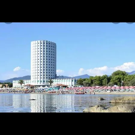 Camping La Quiete Кемпинг